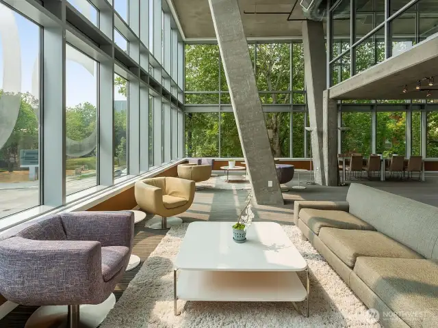 Owner's Lounge