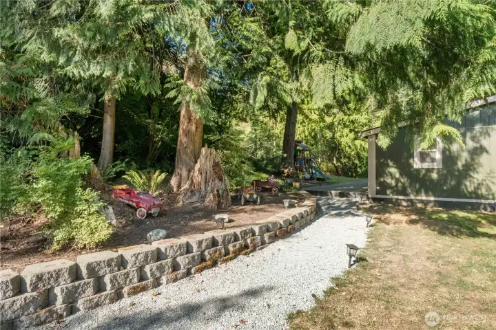 Walkway to entrance of home