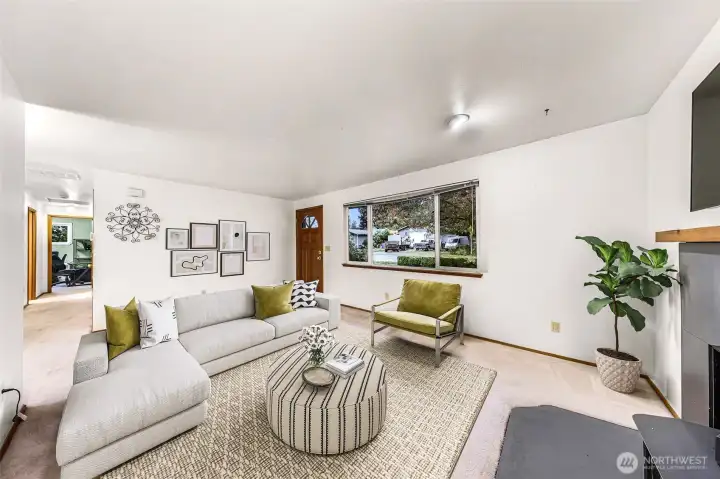 Just under 1,400 sqft home - perfect size!