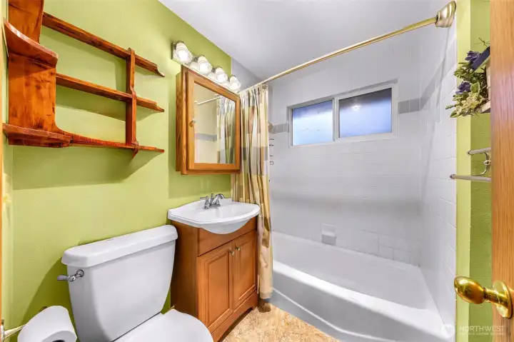 Full bathroom