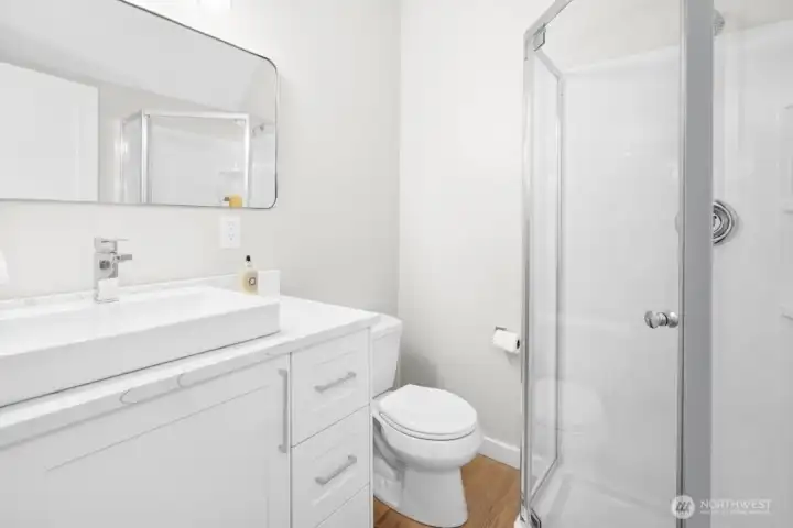 Secondary Living Wing – Bathroom
