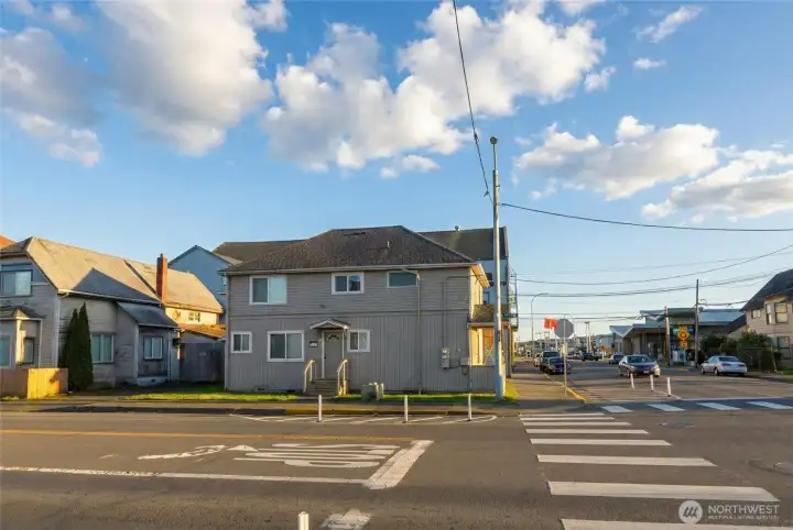 MULTI-UNIT INVESTMENT OPPORTUNITY!