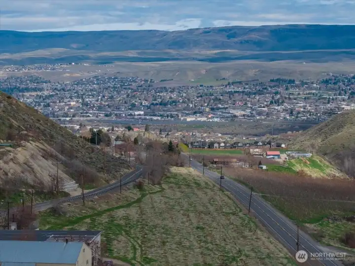 Views of lots 3 & 11