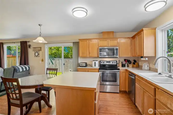 Kitchen with island