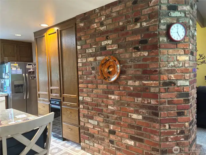 Fireplace on kitchen side