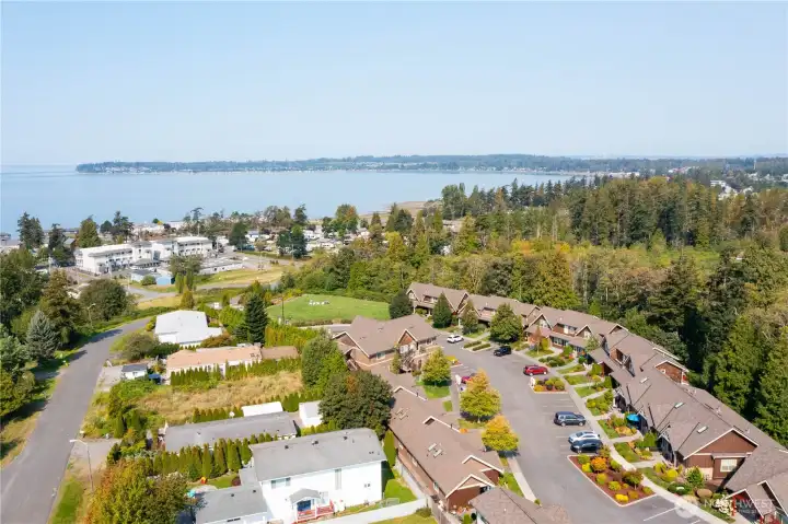 The Tides is a short walk to all Birch Bay amenities, including public beach access, C's Ice Cream Shop & more.