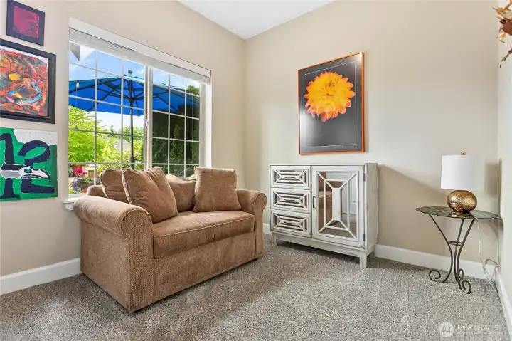 2nd bedroom