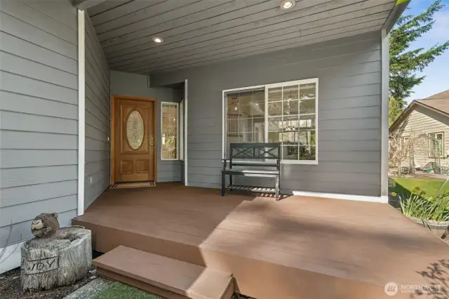 Welcoming covered front porch!