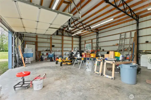 Shop is has fantastic space and powered door openers