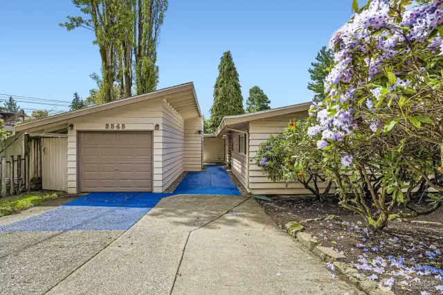 Don’t judge it from the street angle- it all faces the garden.