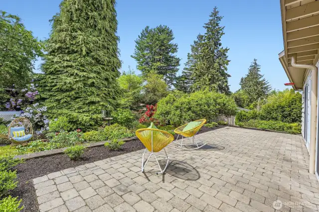 Huge patio overlooking the private garden