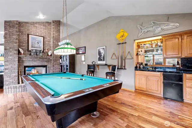 Wet bar and more storage - lots of light.
