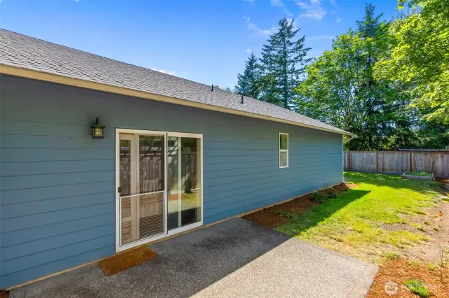 Side yard leading from the Kitchen.