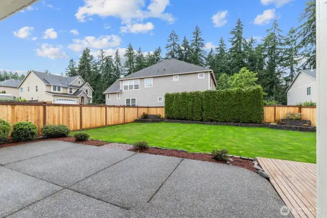 Wonderfully landscaped outdoor entertaining patio space.