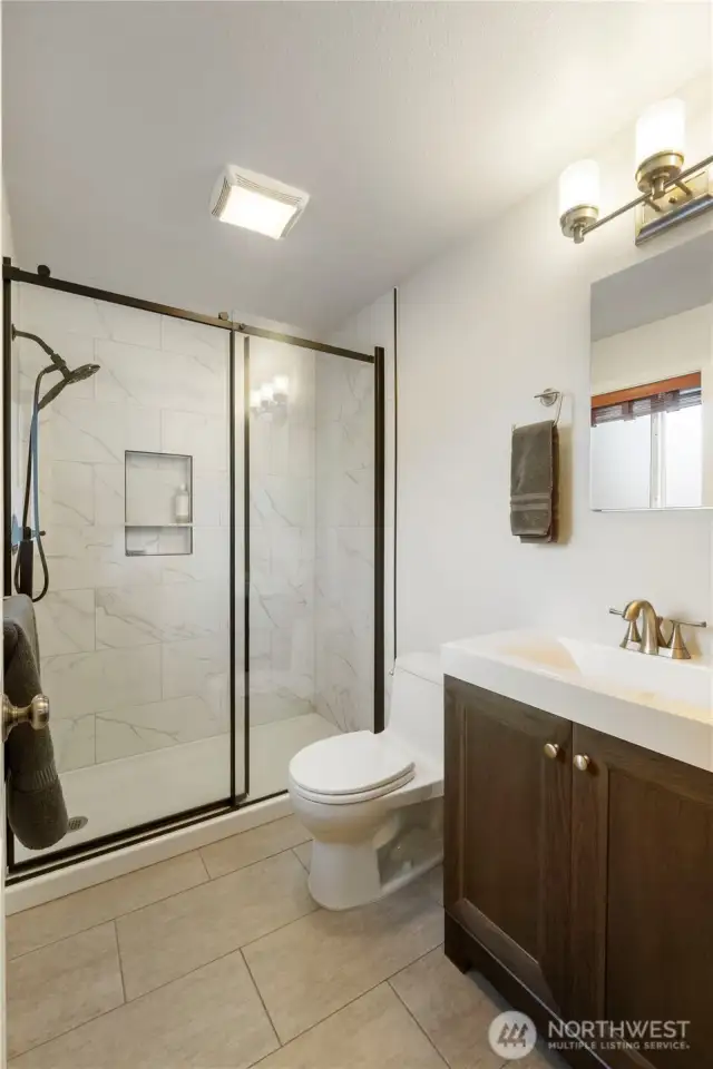 Primary bath- new shower