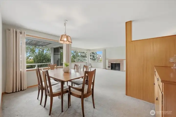 Looking from kitchen entrance to living room.