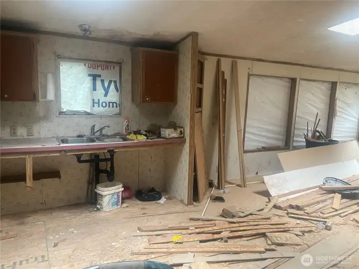 Kitchen and dinning room