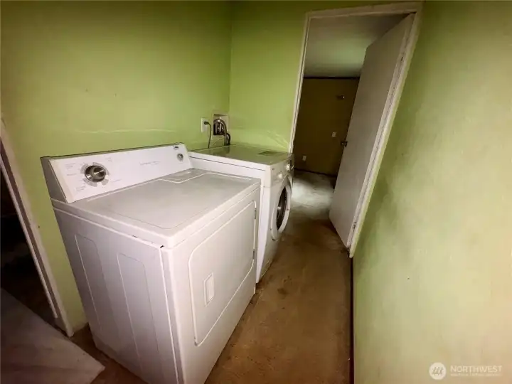 Washer and dryer included