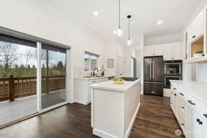 Black stainless KitchenAid appliances