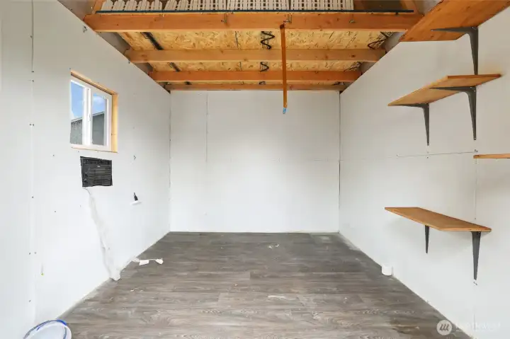 Shed