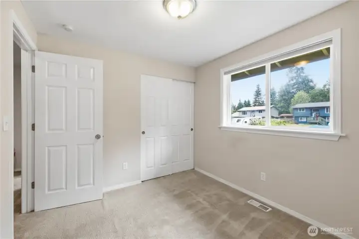2nd Bedroom 2nd Bedroom