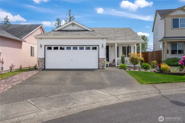 Lots of Driveway Parking