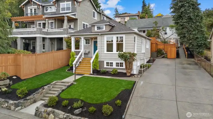 Make this YOUR home today!