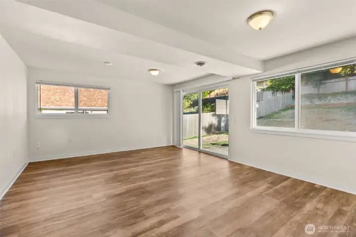 2nd Living Room