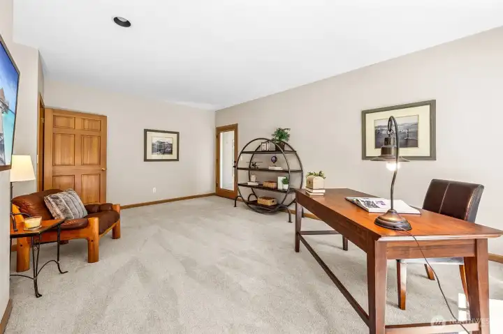 The office has exterior access to as well. The office has exterior access to as well.