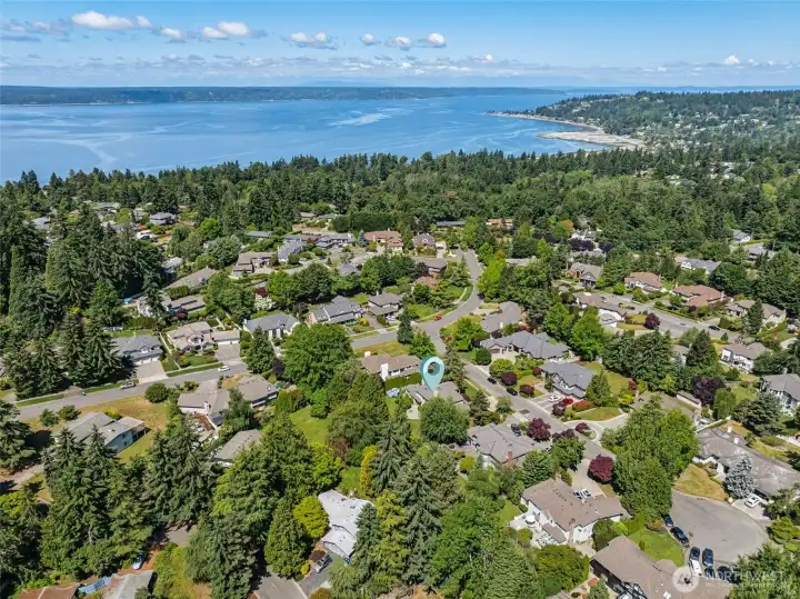 Lot A Beach Rights are included with this property! Lot A Beach Rights are included with this property!