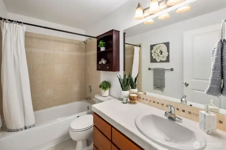 3rd level bathroom