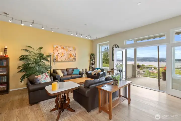 We can't get over how inviting these areas are!