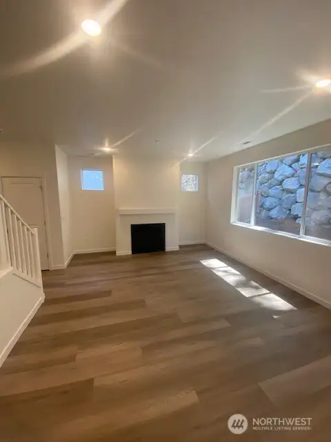 Living Rm