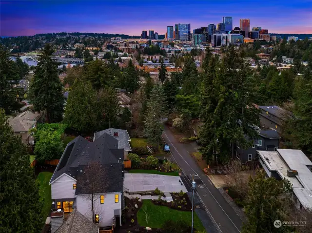 Close proximity to downtown Bellevue