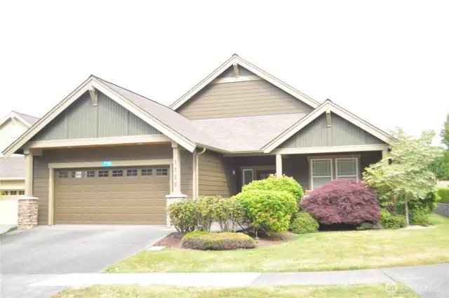 Welcome to 1750 Grand Avenue! A desirable 55+ community.