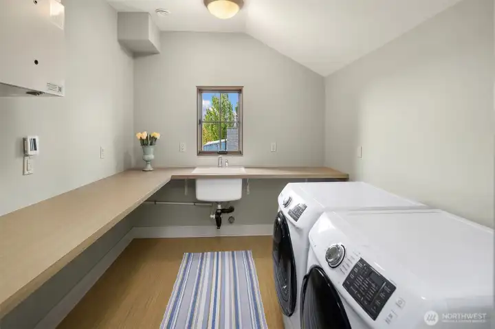 Laundry Room (2nd Floor)