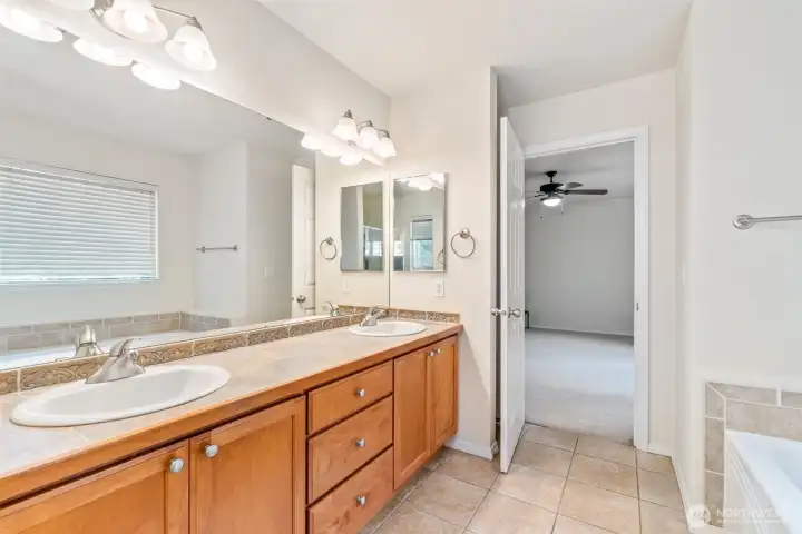 Primary Ensuite Bathroom