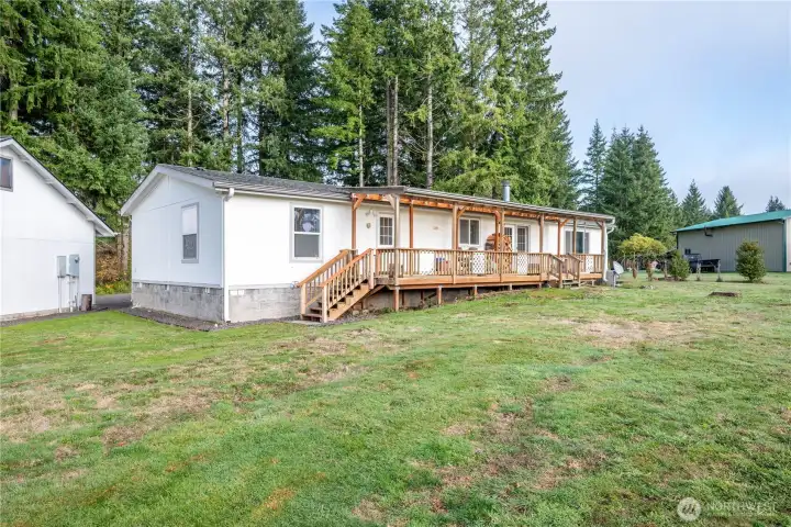 Back Yard/Covered Deck