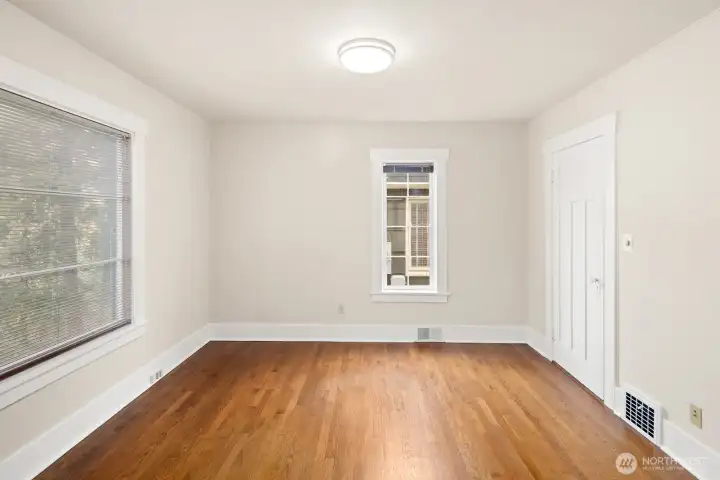 Main bedroom with bathroom access.