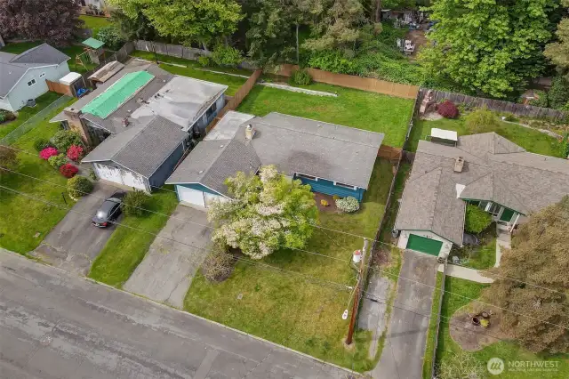 From Above! The lot is a rectangle, with plenty of front yard space, too.