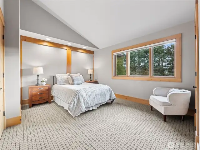 Upstairs bedroom 2