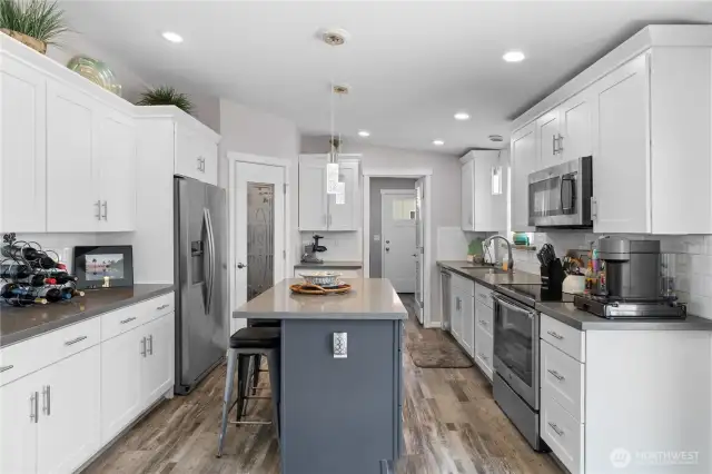 All stainless steel appliances.