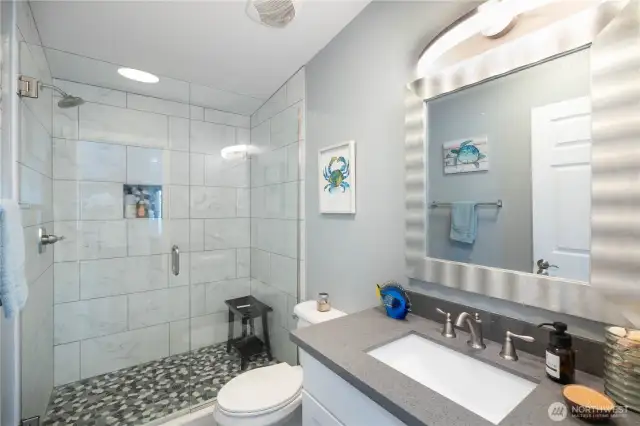 Main bathroom with huge walk-in shower.