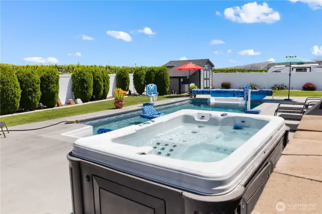 Hot tub.