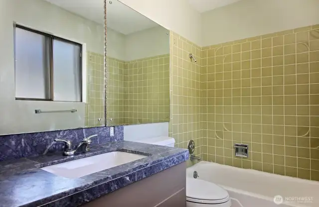 2nd Primary Bath