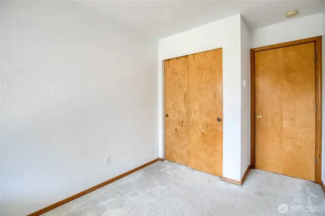 Bedroom #3, cont