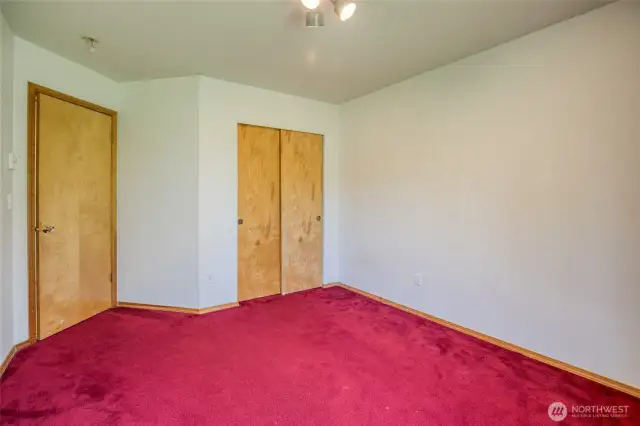 Bedroom #5, cont
