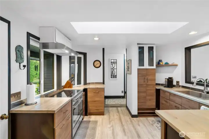 Well-appointed kitchen finishes