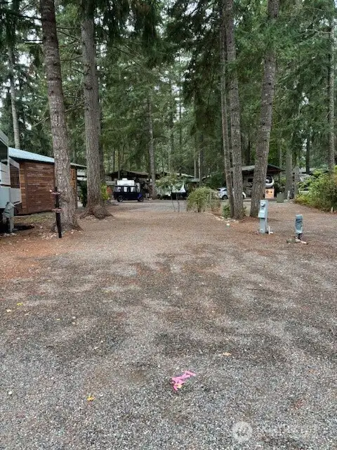 34 MAPLE 1909 SQ FT VACANT LOT WITH ALL UTILTIES