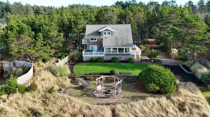 Beutiful ariel shot of the property.